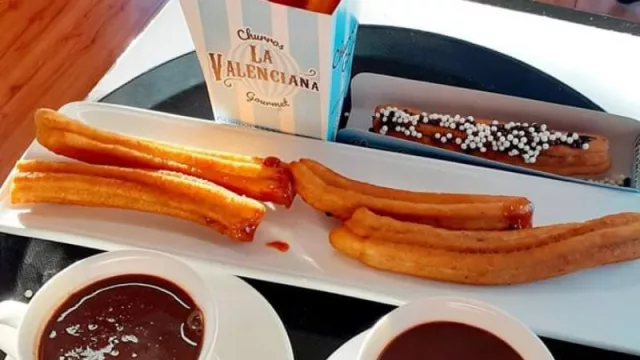 La Valenciana y su maquina de hacer c[lientes]