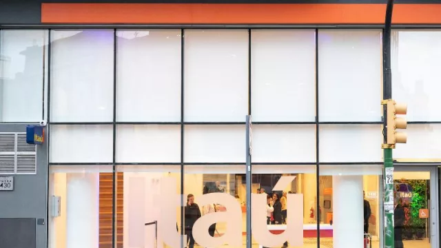 Itaú Uruguay inauguró primera agencia accesible para colaboradores y clientes