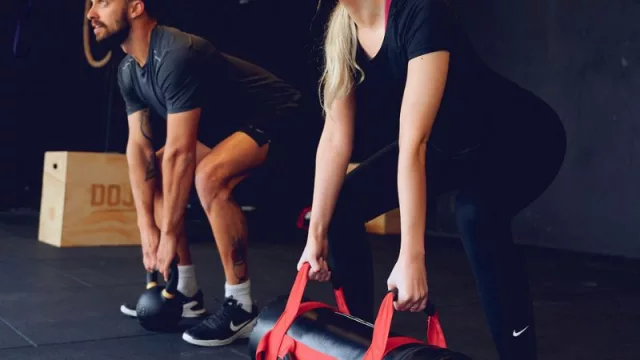 Siempre se vuelve al primer… box (Comba le mete músculo al Prado y abre Sense del Sur)