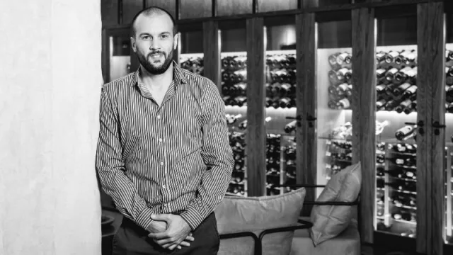 Fernando Mesa - Controller