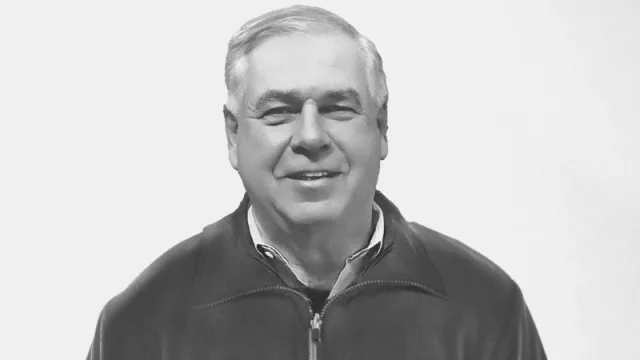 VU suma a Stephen Maloney como asesor estratégico senior