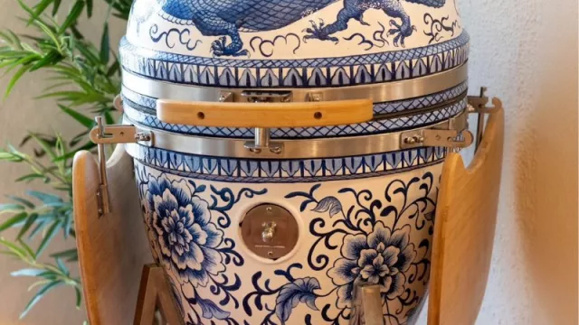 Un invento milenario que le quiere dar pelea al parrillero de siempre (Domo vende 300 Kamados por año en Uruguay)