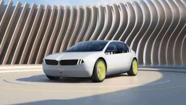 BMW i Vision Dee muestra cómo se integrarán tecnología digital y placer de conducir