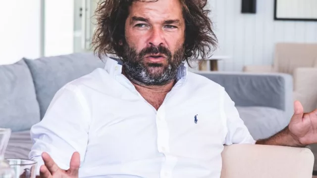 Un observador que busca bajar a tierra la imaginación (el esfuerzo de concretar ideas)