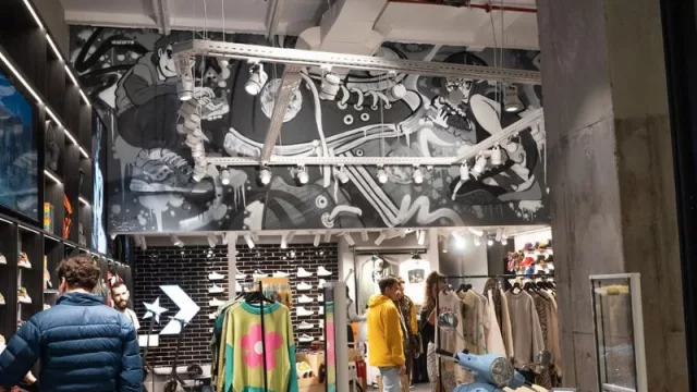 Casual, urbano y exclusivo (Soul Street Market conquista jóvenes en Punta Carretas)