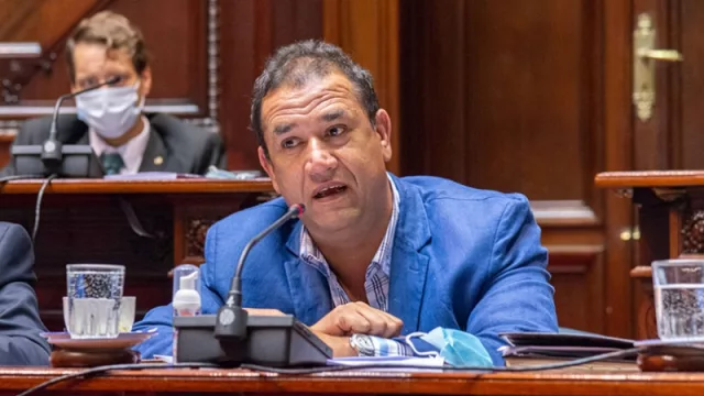 ¿Coincide con el senador nacionalista Sebastián Da Silva que “la vaca loca que apareció en Brasil es la primera buena noticia para la ganadería del 2023”?