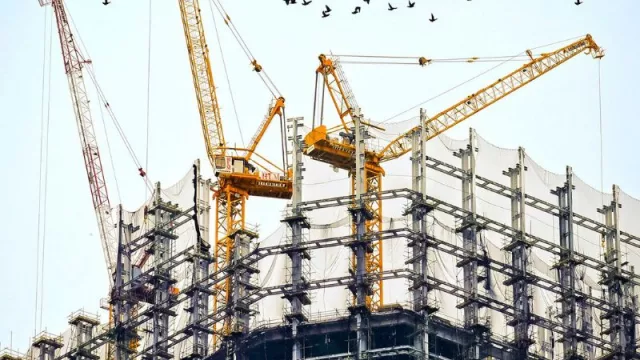 Arrancá el pozo que te consigo comprador (con Iris vender obra nueva es un parpadeo)