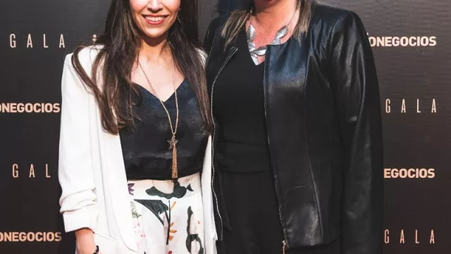 ¡Pero mirá quién estaba! (Todas las fotos de la alfombra roja en La Gala de InfoNegocios)