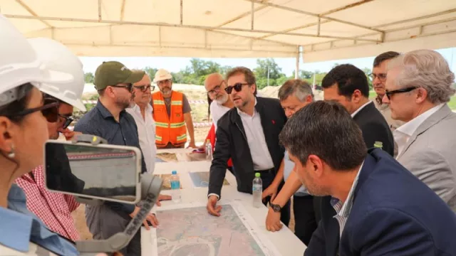 Pilar del futuro: proyectan construcción de puente que la unirá con Argentina e instalación de parque industrial