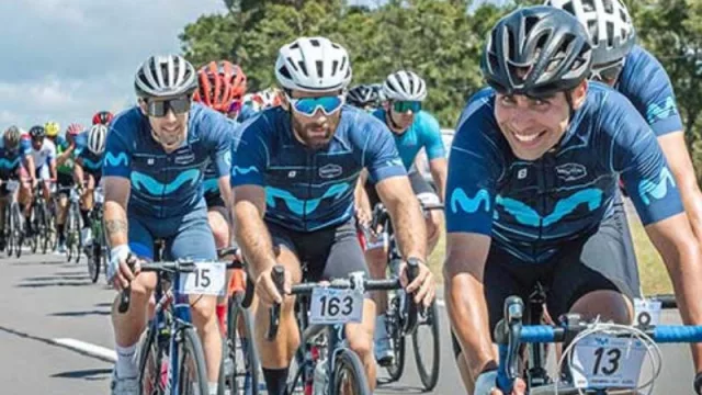 Meta pedal (Movistar acompañó a más de 1.200 ciclistas en el Gran Fondo en Montevideo)