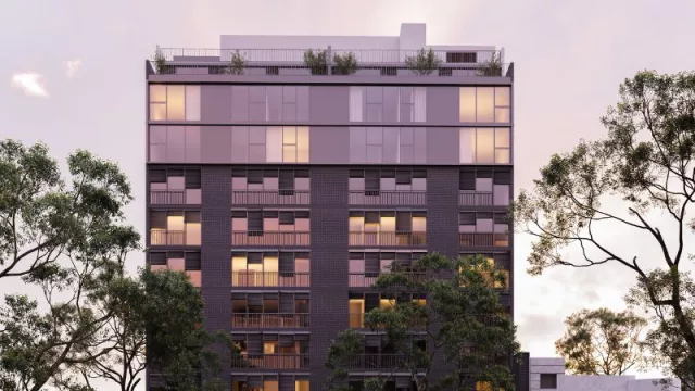 LMC Hospitality firma contrato de franquicia para hotel Mercure en Montevideo