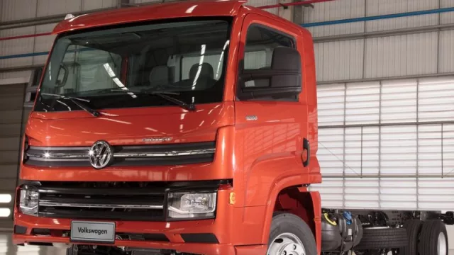 La división de camiones y preparación de 0 Km de Volkswagen se muda a la Ruta 101