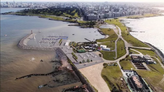 Luego de más de tres años de idas y vueltas, MTOP dio luz verde para concretar un puerto deportivo en Punta Carretas. ¿Está de acuerdo con esta obra?