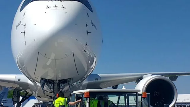 Con los aviones repletos de productos (el algoritmo cuántico de la uruguaya Quantum-South optimiza la carga aérea)