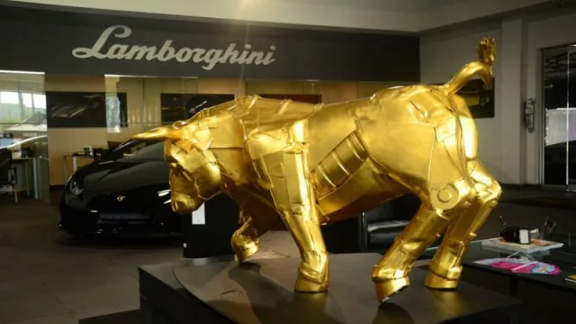 Toro de Lamborghini para Lamborghini Miami