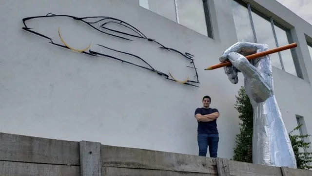 Mano de Horacio Pagani para Pagani