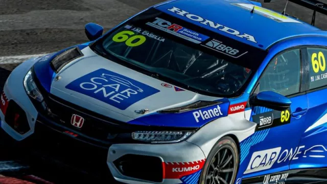 Car One apoya a pilotos del equipo Squadra Martino en el TCR World Tour