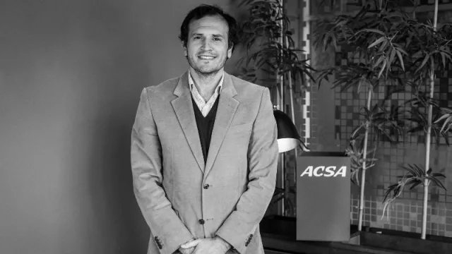 Juan Andrés Flores - Director Ejecutivo