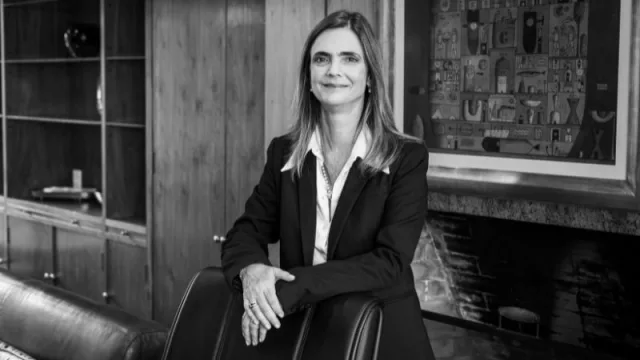 VALENTINA LARROBLA - Gerente de Legales y Cumplimiento