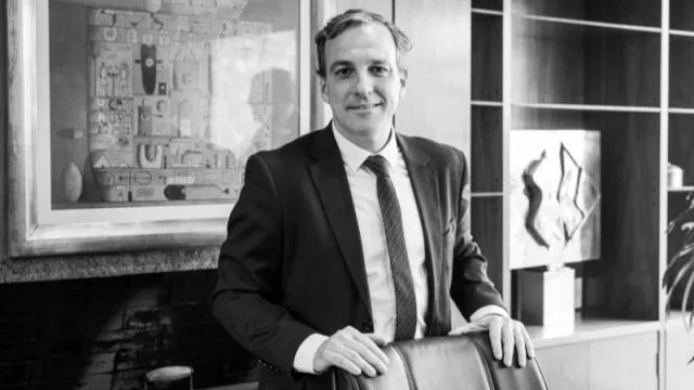 GUSTAVO MONTESERÍN - Gerente de Tesorería