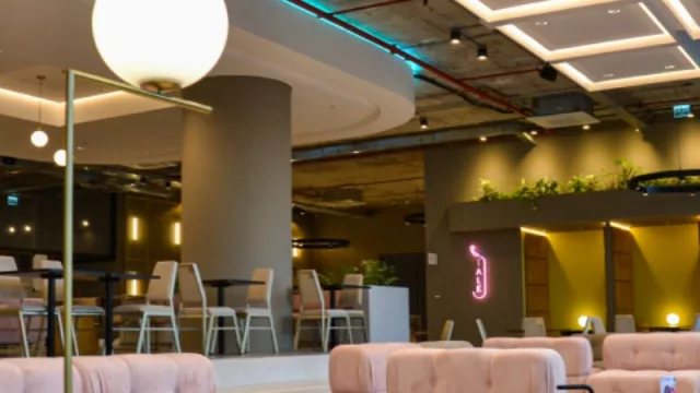 El Faro de Sinergia (el primer edificio de Uruguay en obtener la certificación LEED Platinum)