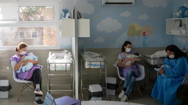 Para seguir abrazando el cariño (llega Bebetón a beneficio de Canguro)