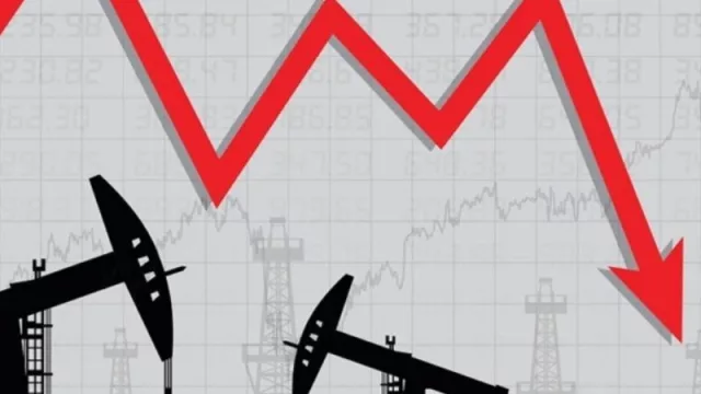 No hay que salir corriendo a llenar el tanque (precio del crudo bajó más de lo que subió la nafta en UY)