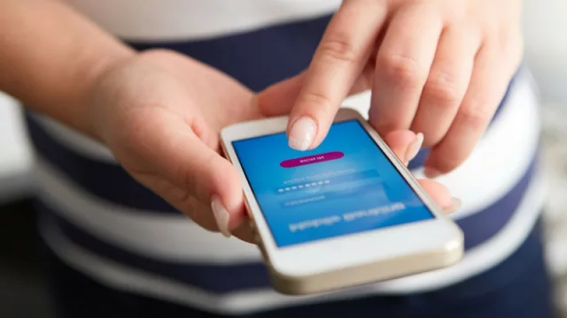 BBVA se consagra líder de la banca digital móvil en España (seguida de Caixabank), y las que más crecen son Openbank y Revolut