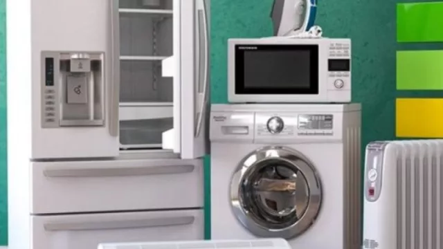 Un día de Cyberlunes y ya es récord (roperos, calefones, lavarropas y valijas, los que pican en punta)