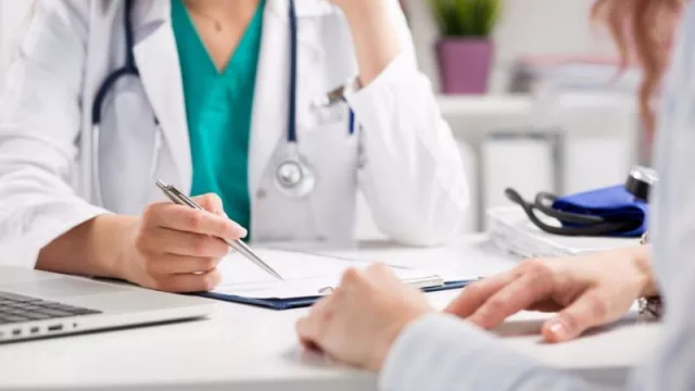 El 62% de los españoles señala el seguro médico privado como el beneficio social más valorado dentro de un programa de bienestar corporativo