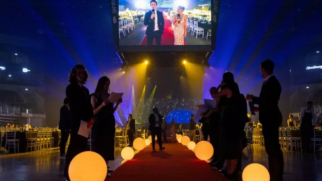 ¡A ver, Nestor! Stremeame acá (¿Cómo fue planificar el streaming de InfoNegocios en su noche?)