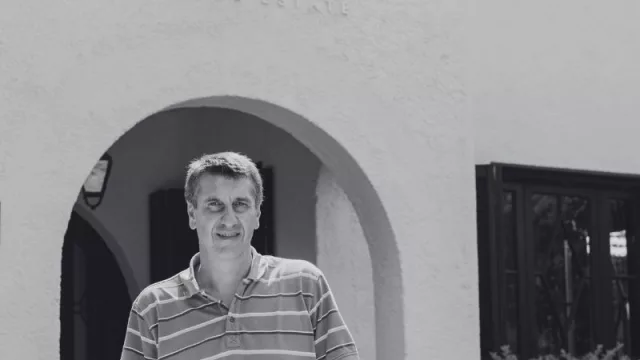 Una propuesta de valor sostenida en 20.000 ítems (Tienda Inglesa y una logística que brilla como el oro)