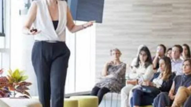 WOMANKIND en Uruguay (un ciclo que conecta y transforma a mujeres contemporáneas)