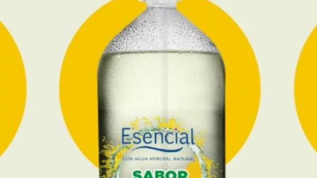 Burbujas de sabor limón con agua de Pan de Azúcar (Esencial lanzó soda saborizada)