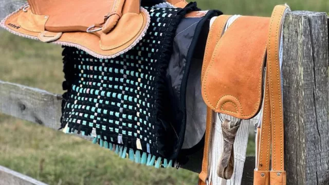 Cuidar la tradición pero poniéndose al día (talabartería El Bagual sale a lucirse en la Criolla)