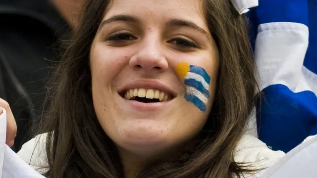 Orgullosos y con termo y mate abajo del brazo (UY destaca en felicidad según Estudio Mundial de Valores)