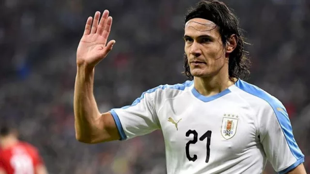 ¿Debería haber tenido Cavani la oportunidad de jugar en la Copa América para retirarse de la Celeste?
