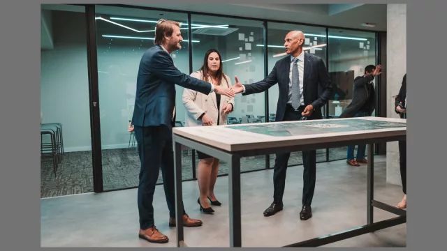 Teyma y Microsoft juntas en realidad inmersiva (buscan optimización de energías renovables)