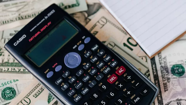 Después de meses a la baja, la brecha de precios con el país vecino aumentó levemente en mayo a 59%