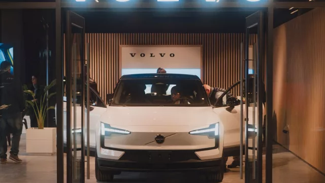 Volvo Uruguay: récord de ventas, nuevo local y proyecto para centro logístico de repuestos