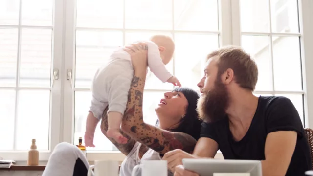 Licencia por paternidad: se aprueba ley que extiende subsidio