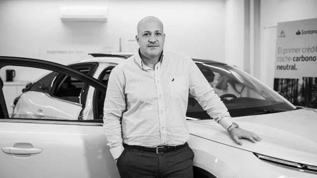 Adrian Rosso - Gerente Comercial