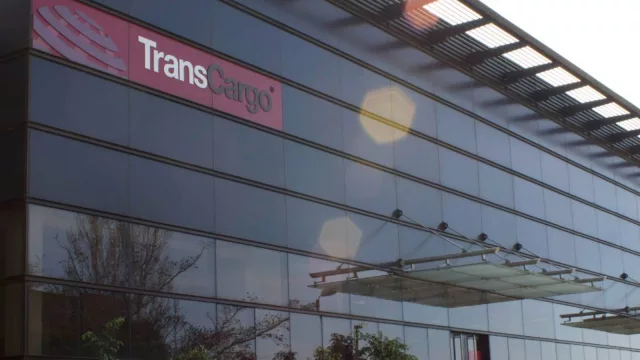 Transcargo va por los contenedores marítimos de tecnología avanzada (en 2023 transportó 12 millones de kilos de importación aérea y marítima)