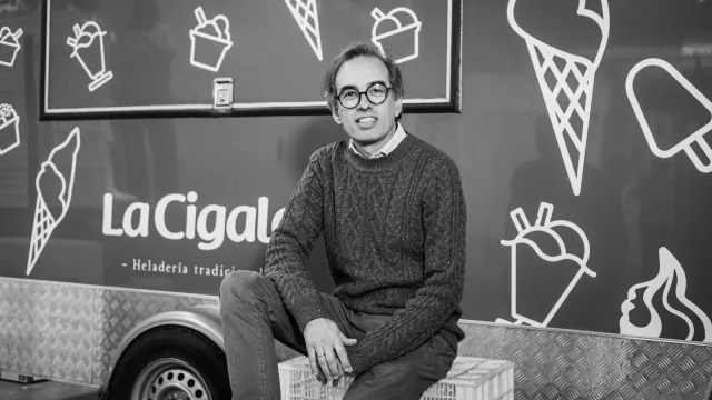 Oscar Fernández - Gerente Comercial