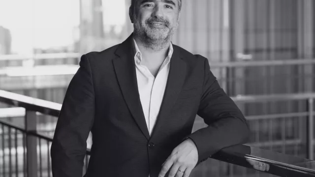 Almorzamos con Emiliano Aldabalde, COO de Car One