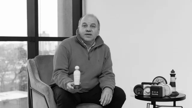 Oscar Sagasti - Gerente General