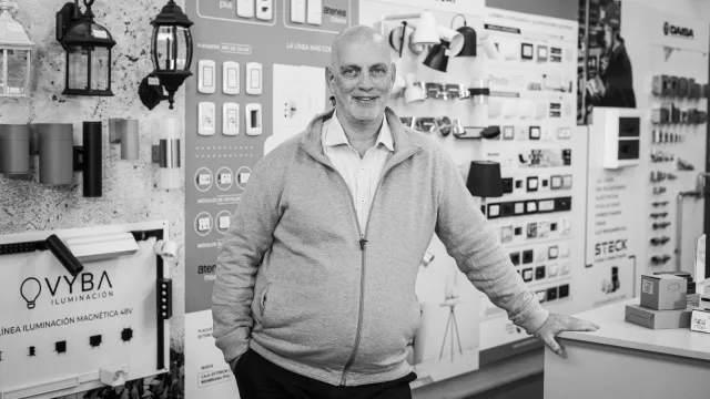 Uriel Adler - Director