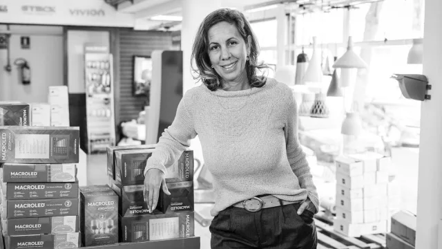 Virginia Fernandez - Directora