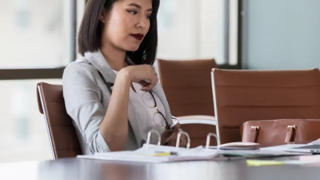 La renuncia silenciosa en la época actual