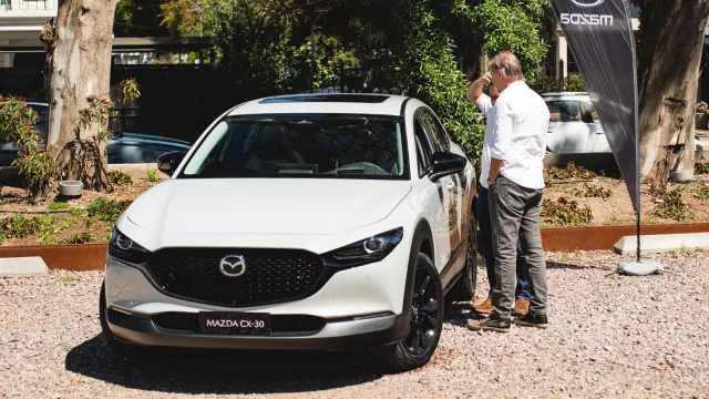 Primer test drive de Mazda en la era Magna